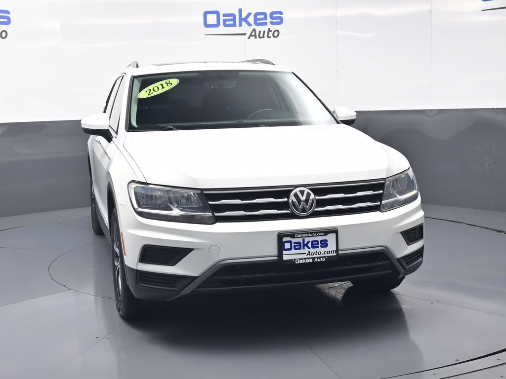 2018 Pure White Volkswagen Tiguan 2.0T SE AWD SUV