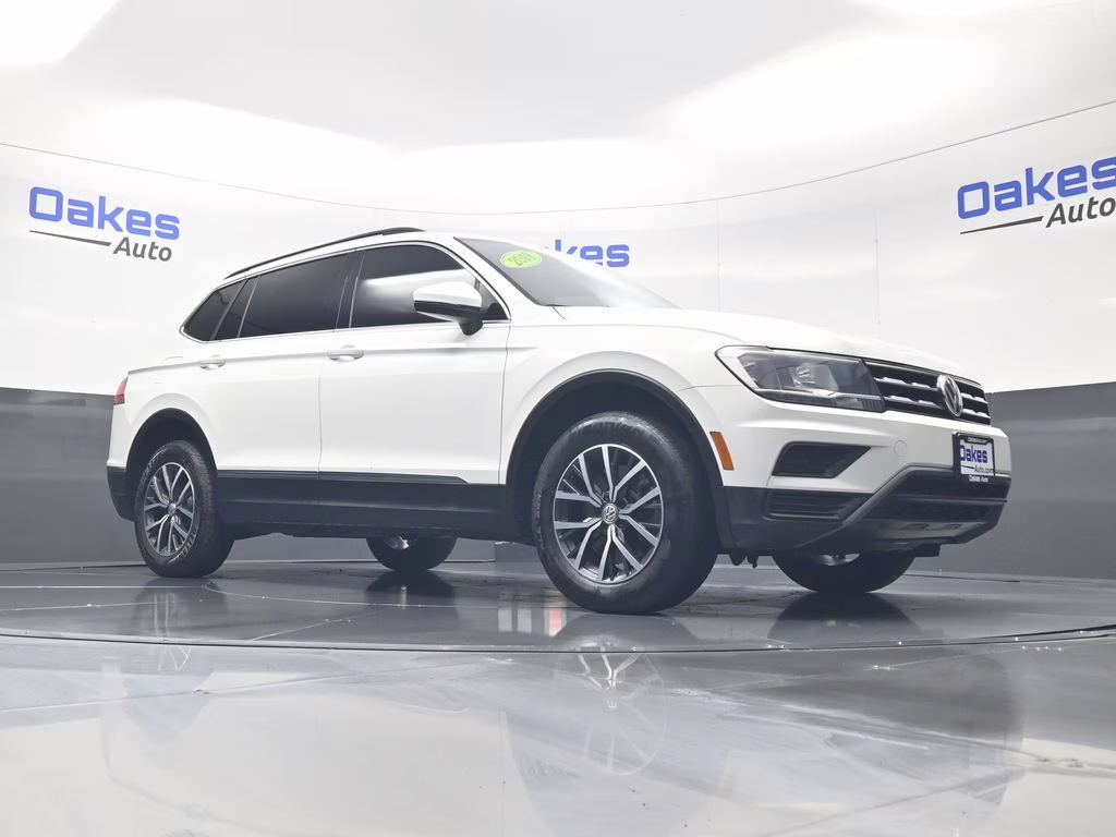 2018 Pure White Volkswagen Tiguan 2.0T SE AWD SUV