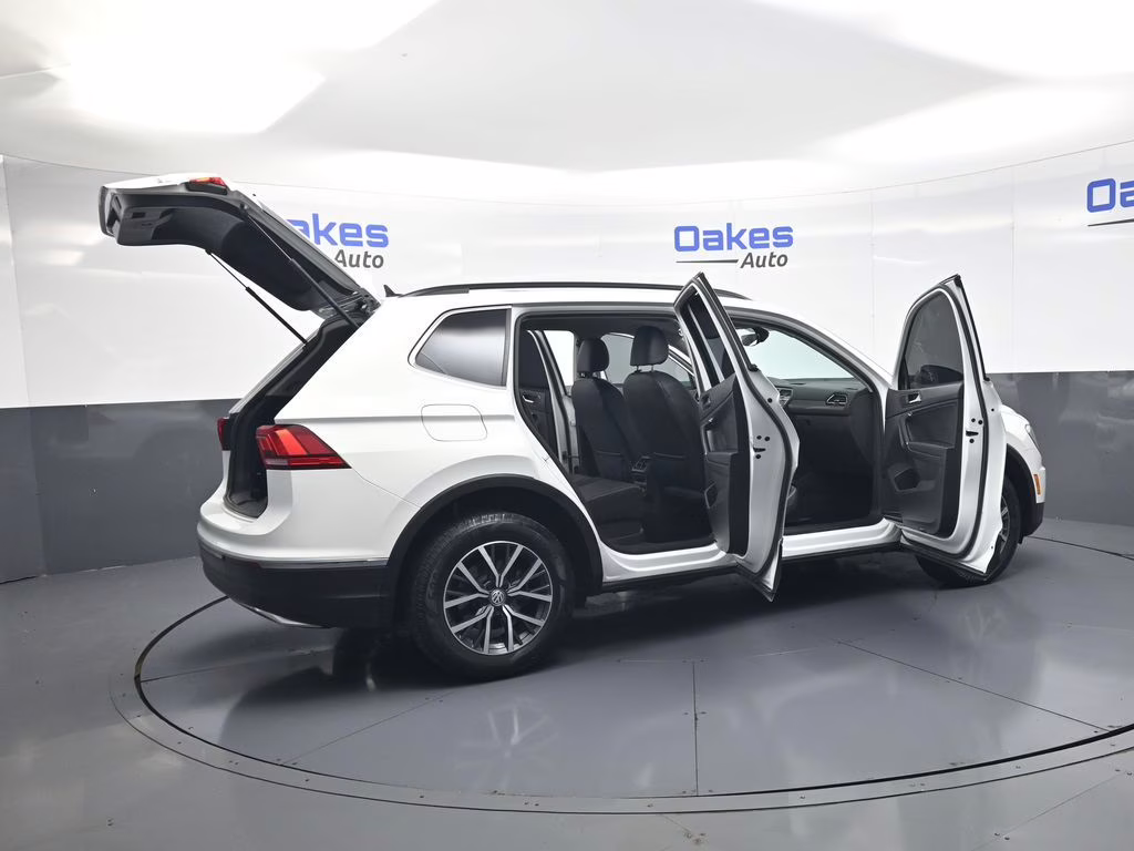2018 Pure White Volkswagen Tiguan 2.0T SE AWD SUV