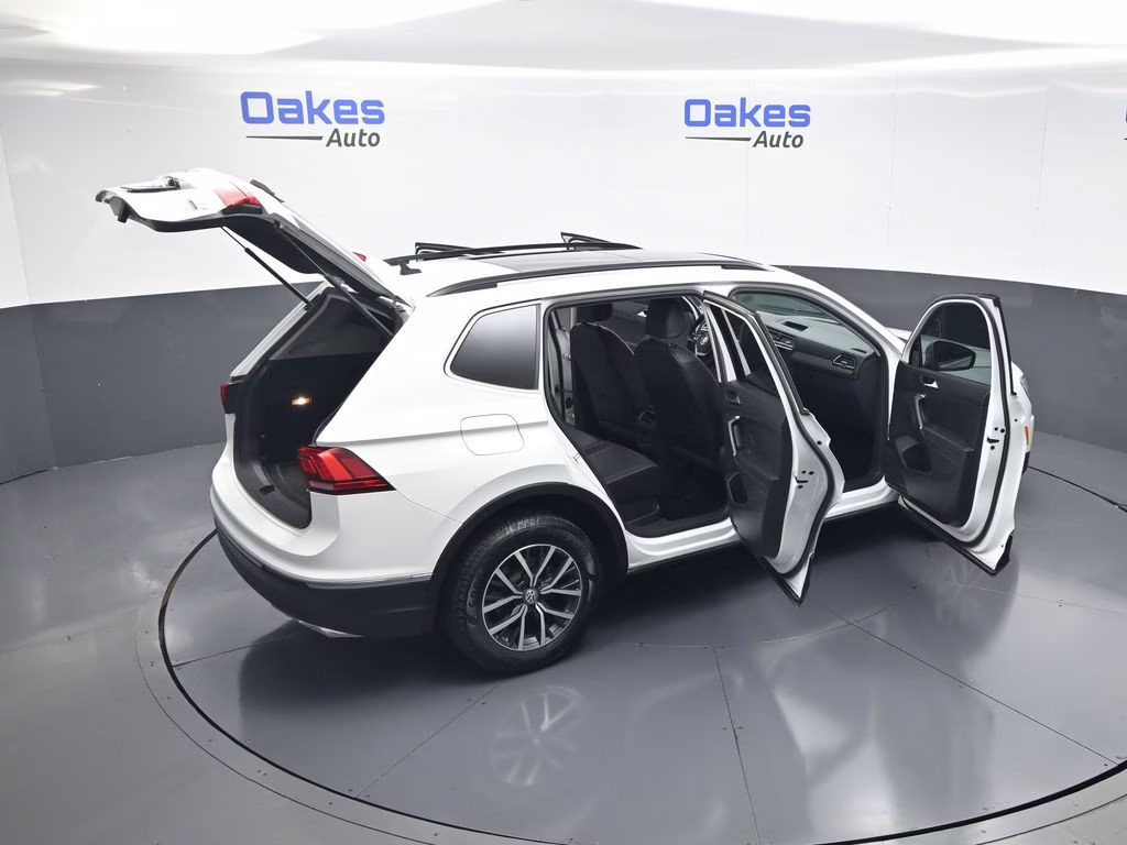 2018 Pure White Volkswagen Tiguan 2.0T SE AWD SUV