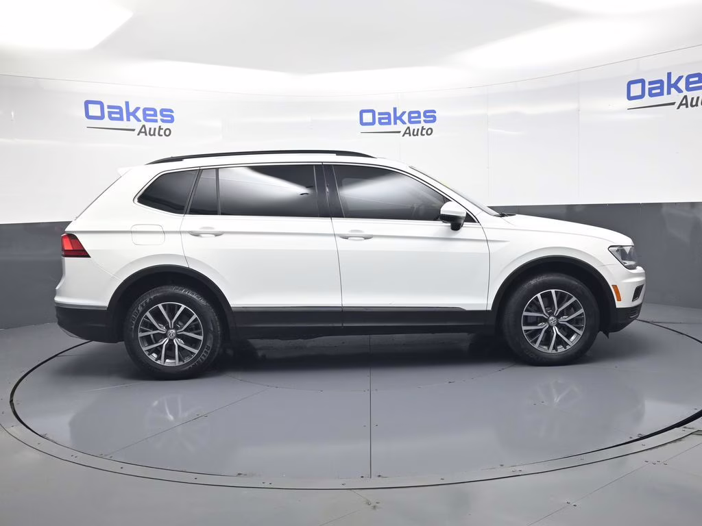 2018 Pure White Volkswagen Tiguan 2.0T SE AWD SUV