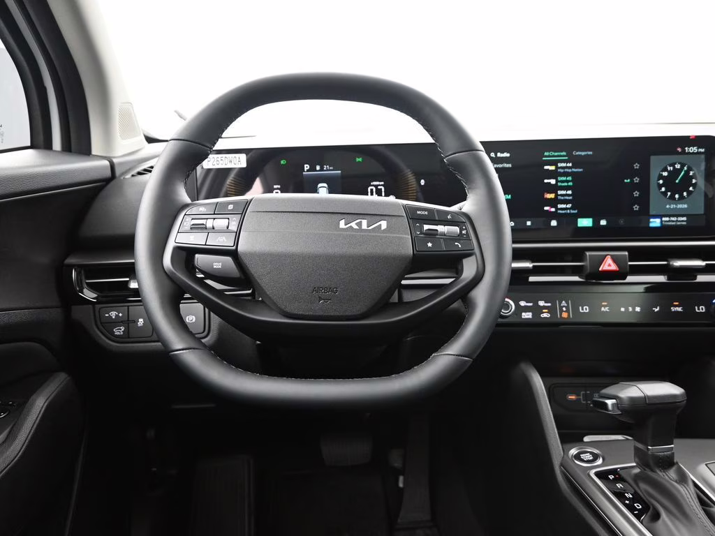 2026 Glacial White Pearl Kia Sportage EX FWD SUV