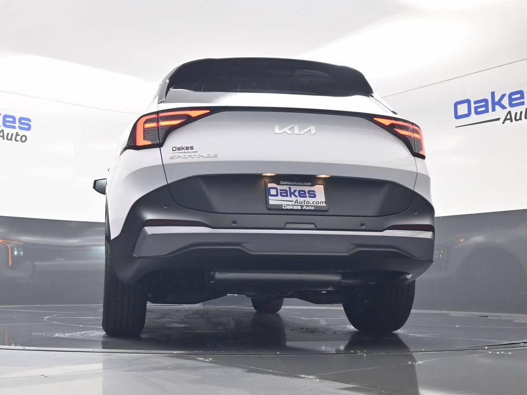 2026 Glacial White Pearl Kia Sportage EX FWD SUV
