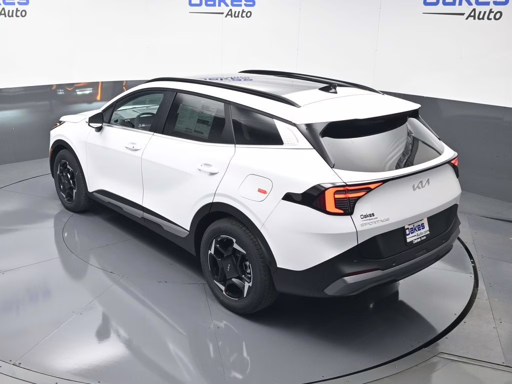 2026 Glacial White Pearl Kia Sportage EX FWD SUV