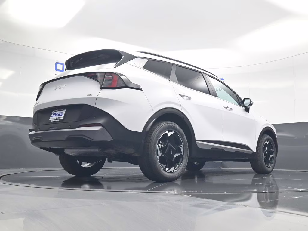2026 Glacial White Pearl Kia Sportage EX AWD SUV