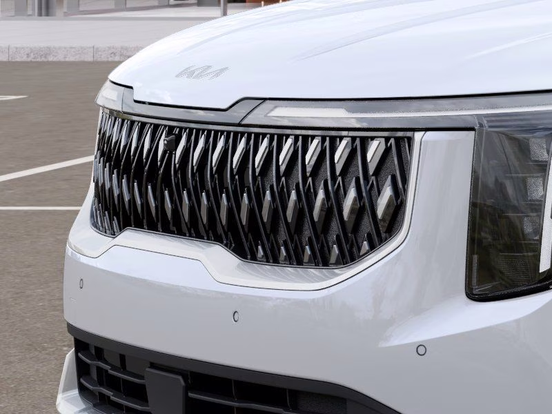 2026 Snow White Pearl Kia Carnival EX FWD Van