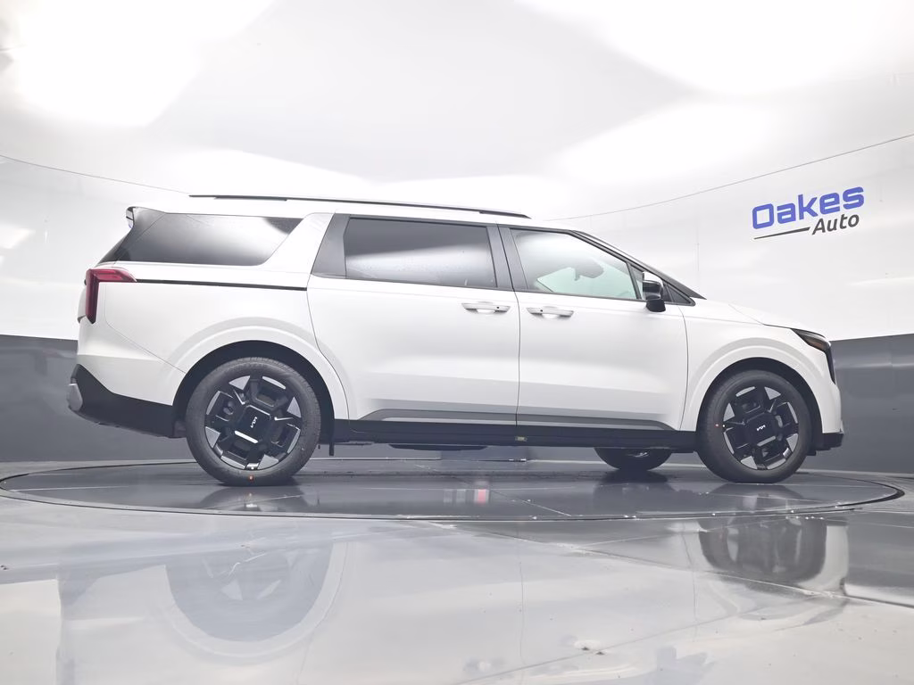 2026 Snow White Pearl Kia Carnival EX FWD Van