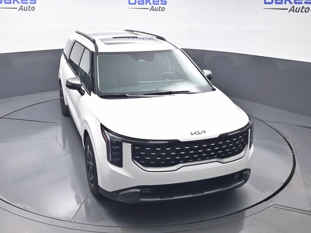 2026 Snow White Pearl Kia Carnival SX Prestige FWD Van