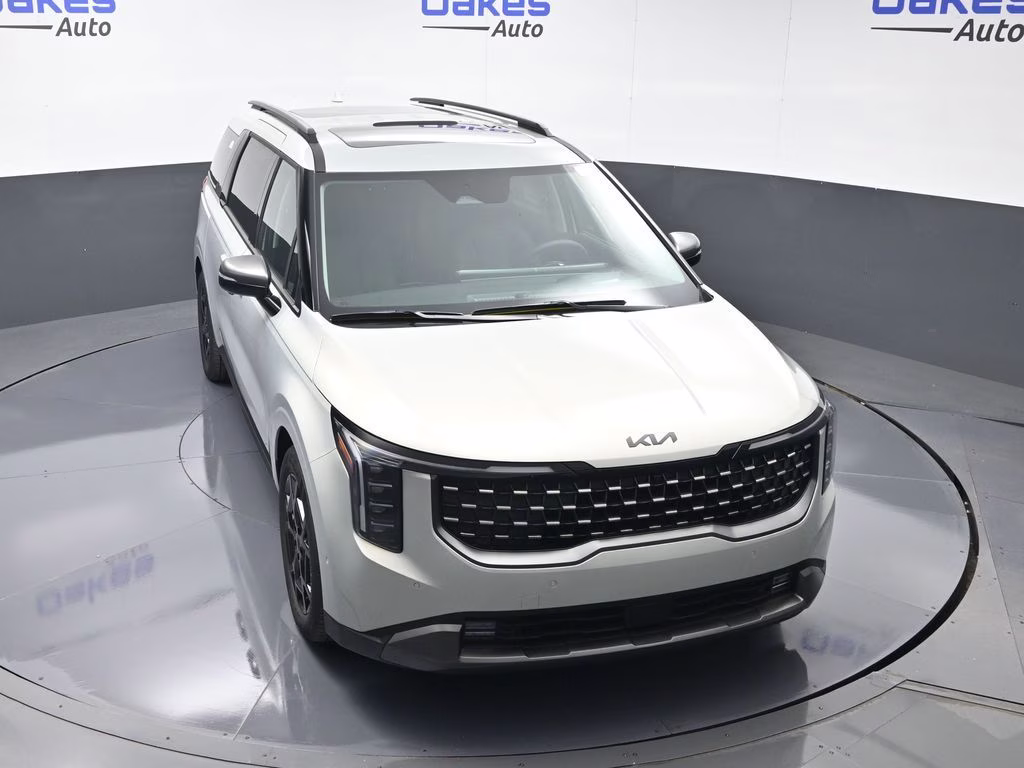 2026 Ivory Silver Kia Carnival SX Prestige FWD Van