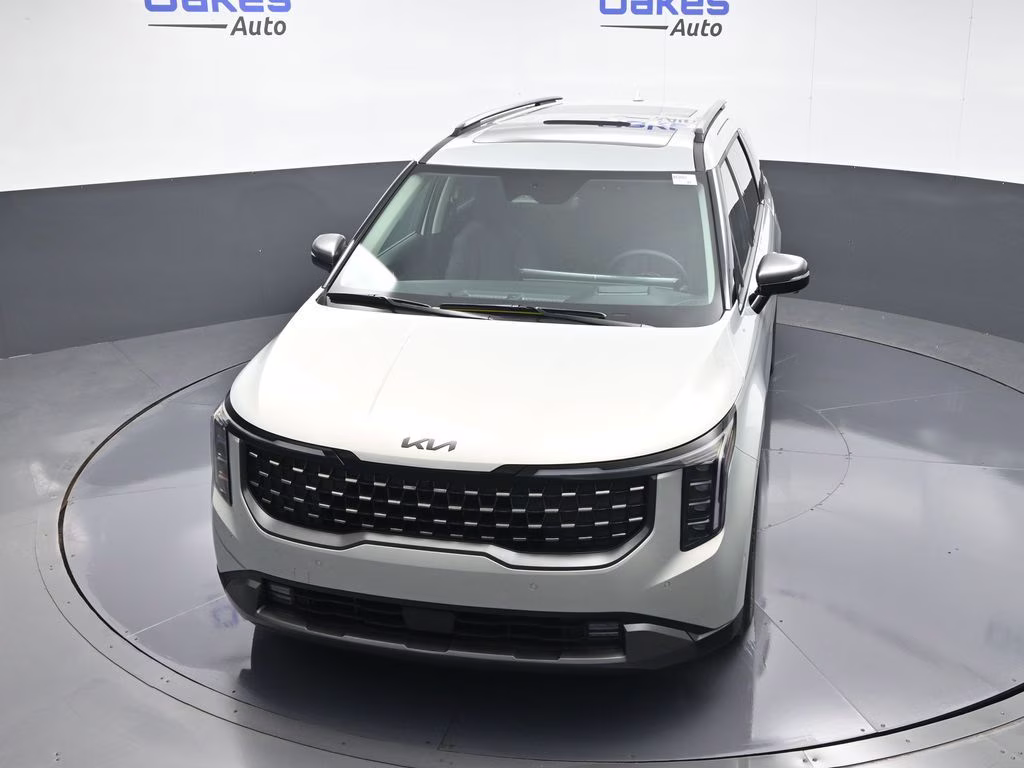 2026 Ivory Silver Kia Carnival SX Prestige FWD Van