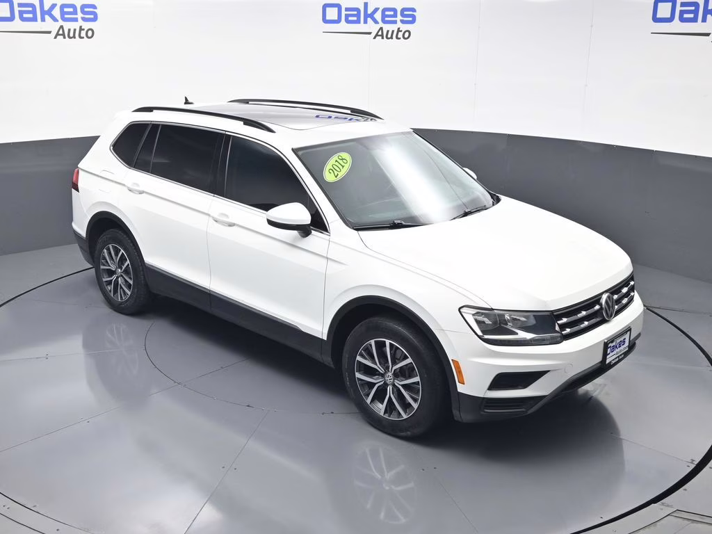 2018 Pure White Volkswagen Tiguan 2.0T SE AWD SUV
