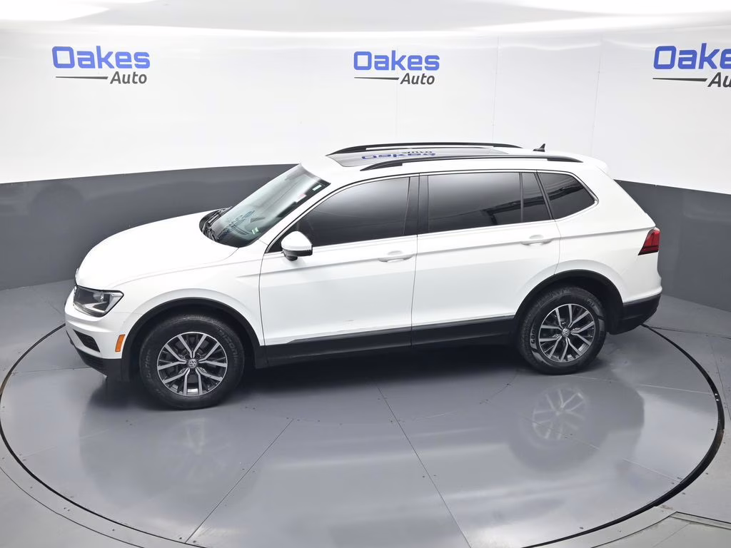 2018 Pure White Volkswagen Tiguan 2.0T SE AWD SUV