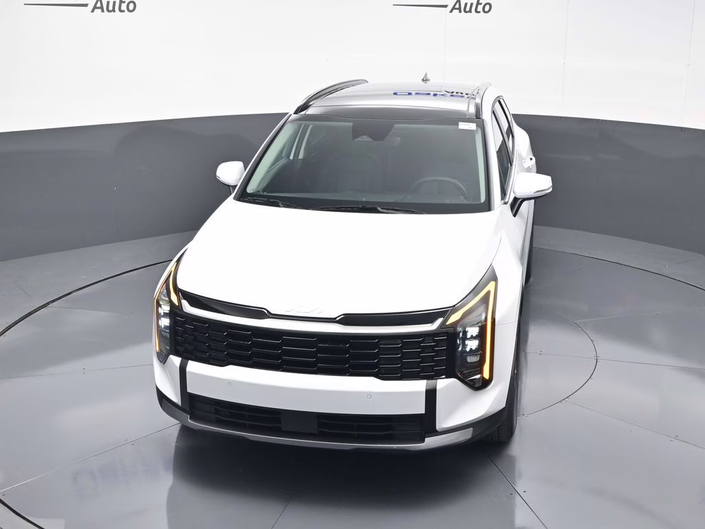 2026 Glacial White Pearl Kia Sportage EX FWD SUV