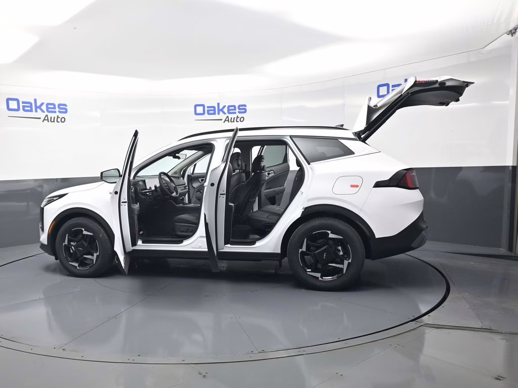 2026 Glacial White Pearl Kia Sportage EX FWD SUV