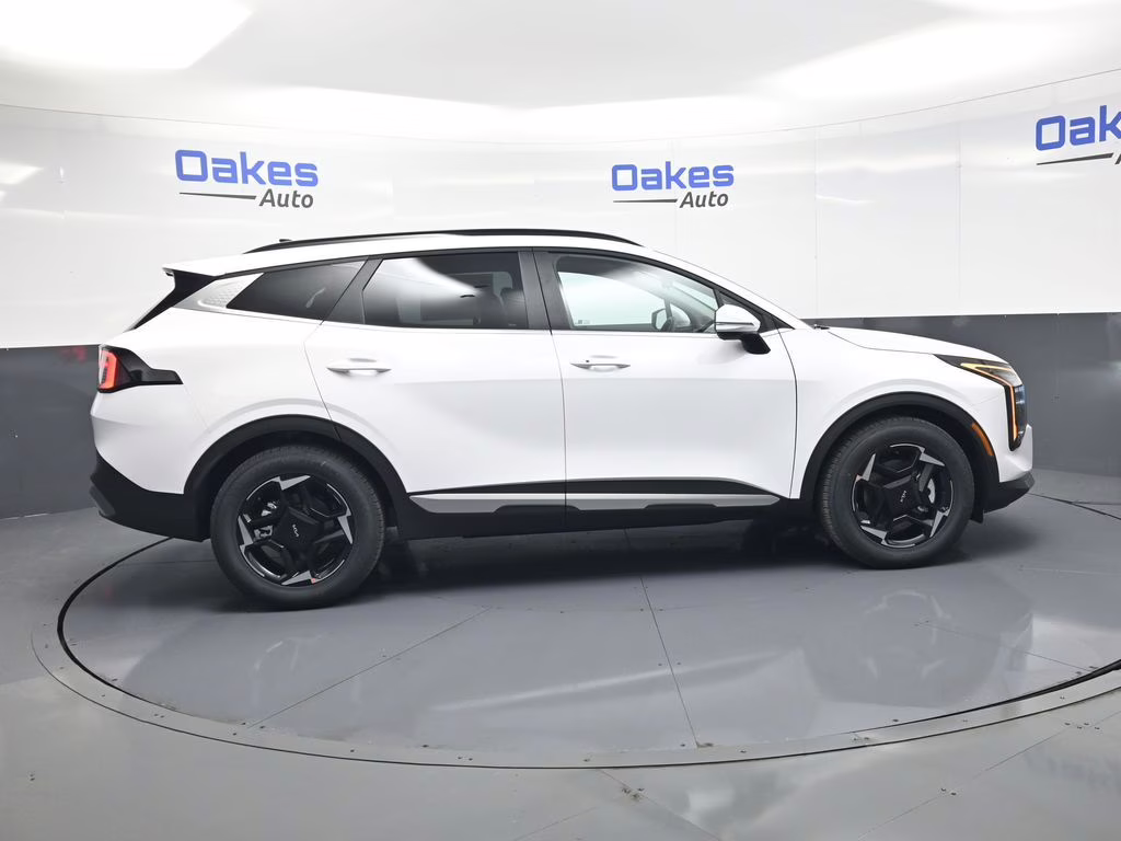 2026 Glacial White Pearl Kia Sportage EX FWD SUV