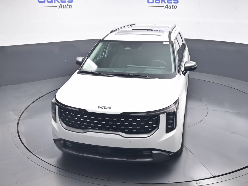 2026 Snow White Pearl Kia Carnival SX Prestige FWD Van