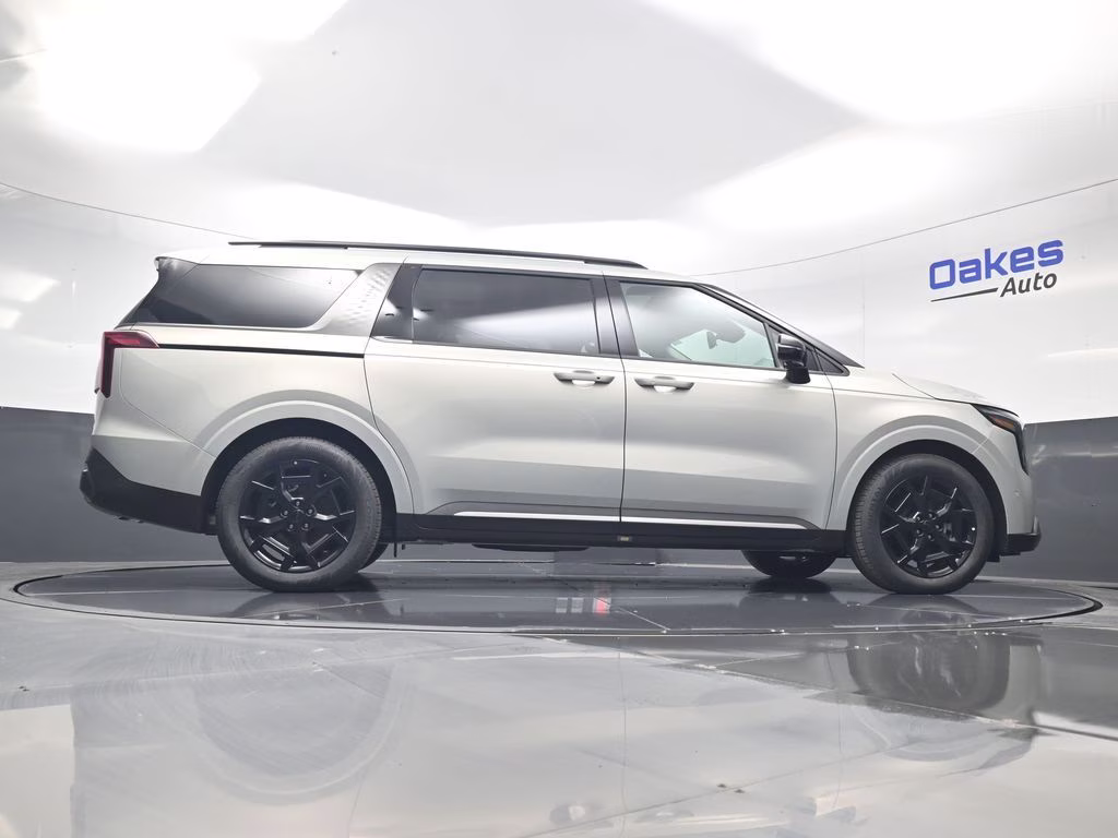 2026 Ivory Silver Kia Carnival SX Prestige FWD Van