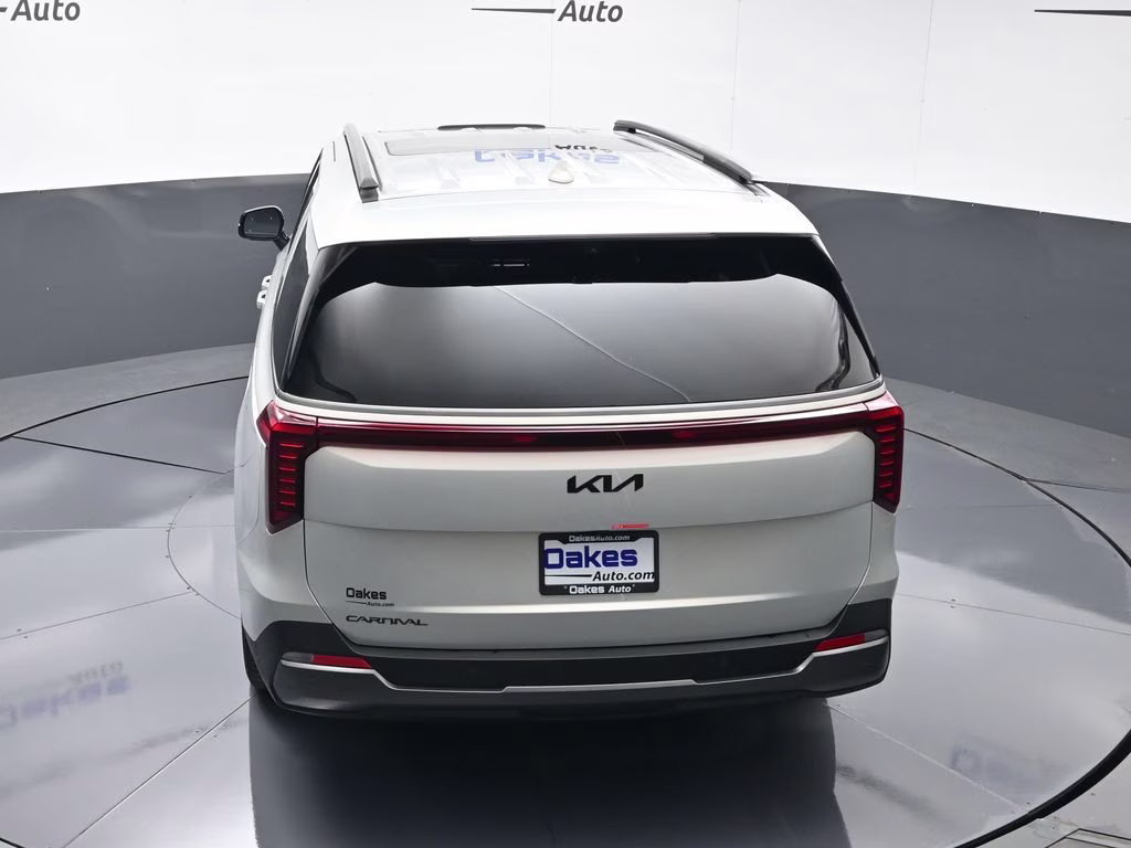 2026 Ivory Silver Kia Carnival SX Prestige FWD Van