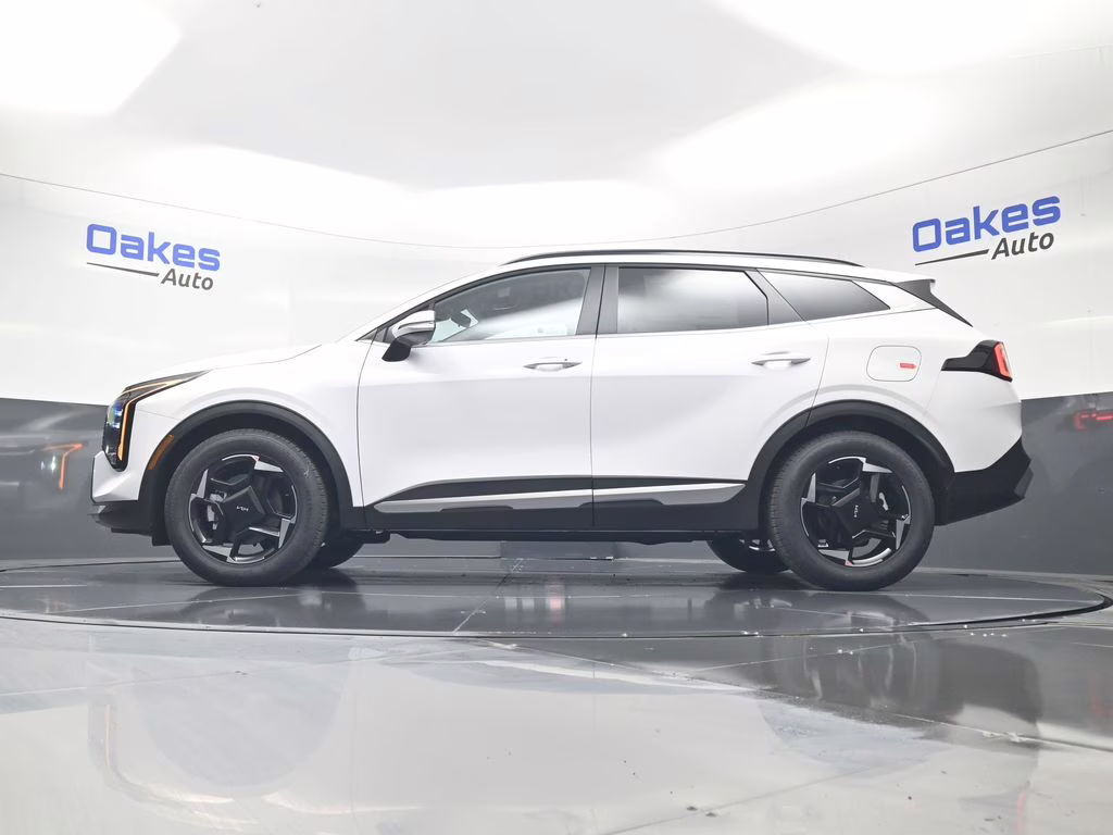 2026 Glacial White Pearl Kia Sportage EX FWD SUV