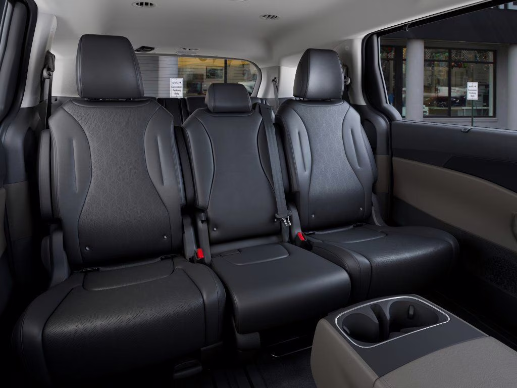 2026 Aurora Black Pearl Kia Carnival EX FWD Van