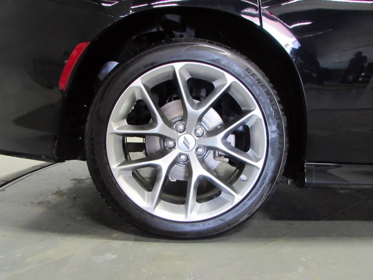 2023 Pitch Black Clearcoat Dodge Charger GT RWD Sedan