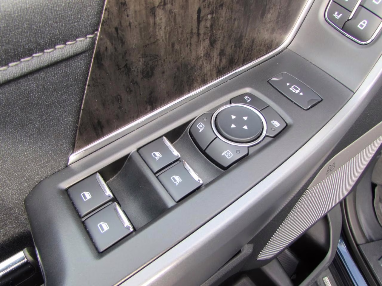 2024 Antimatter Blue Metallic Ford Super Duty F-350 SRW 4WD SuperCab Box 4X4 Truck