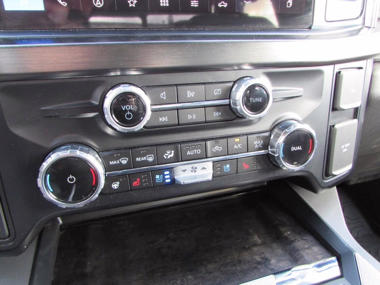 2024 Antimatter Blue Metallic Ford Super Duty F-350 SRW 4WD SuperCab Box 4X4 Truck