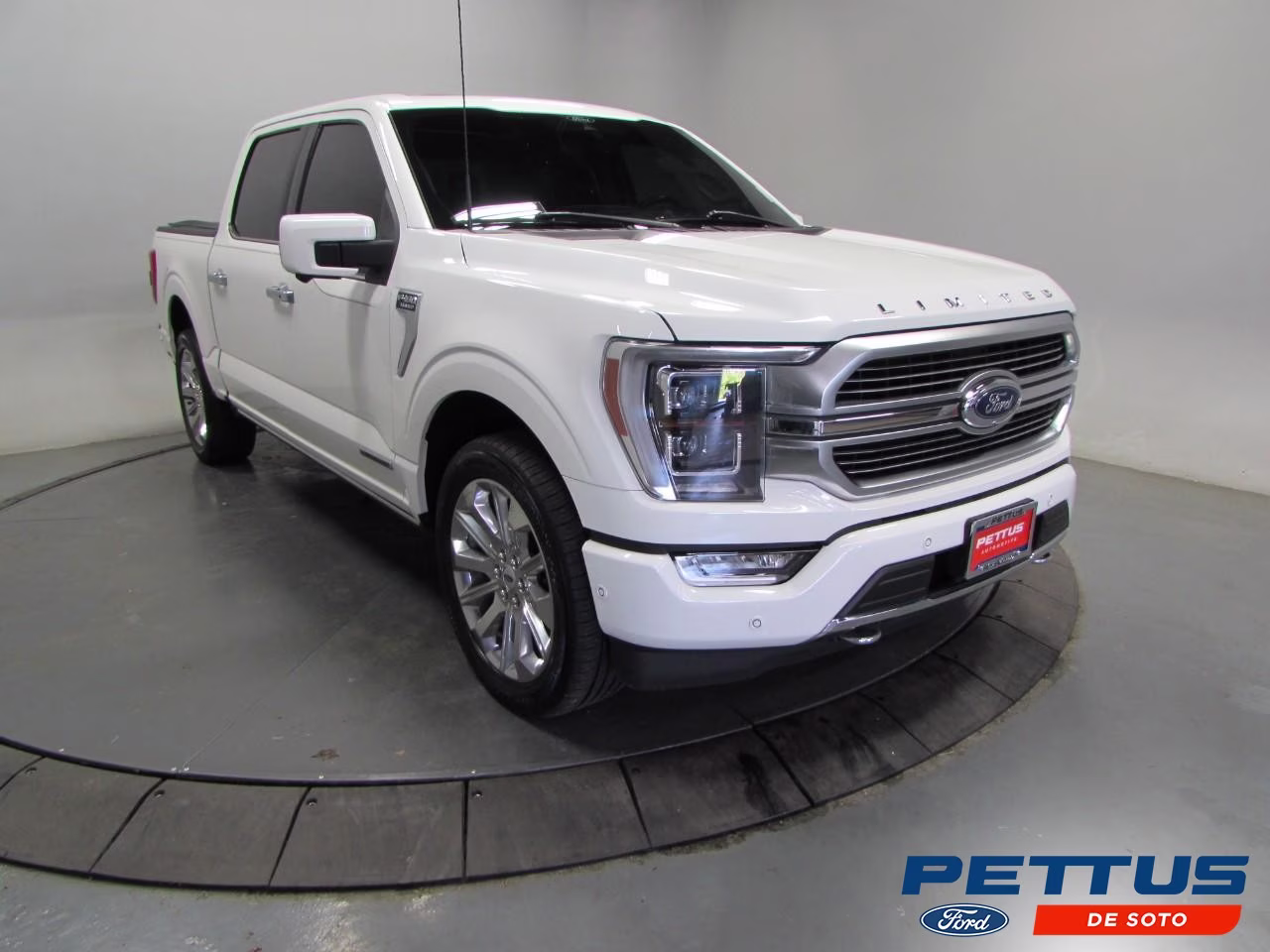 2021 Star White Metallic Tri-Coat Ford F-150 4WD SuperCrew Box 4X4 Truck