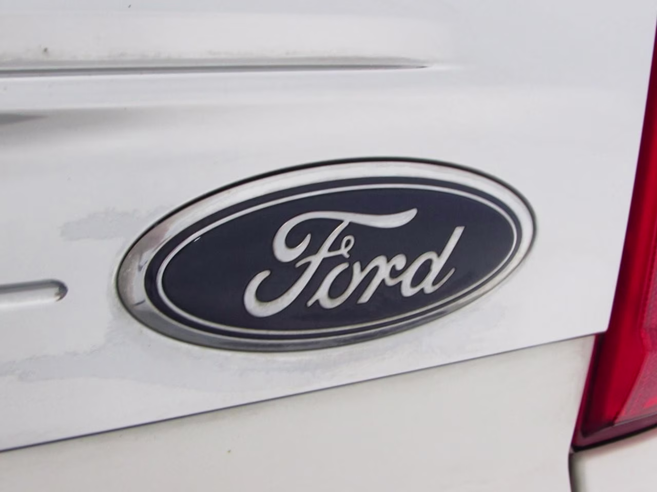 2021 Star White Metallic Tri-Coat Ford F-150 4WD SuperCrew Box 4X4 Truck