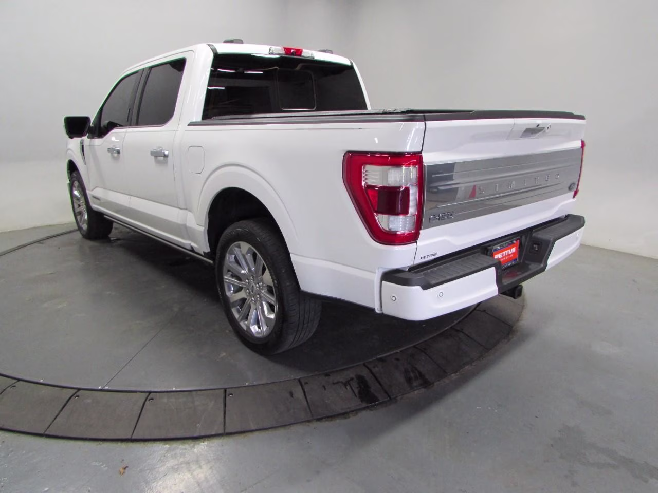 2021 Star White Metallic Tri-Coat Ford F-150 4WD SuperCrew Box 4X4 Truck