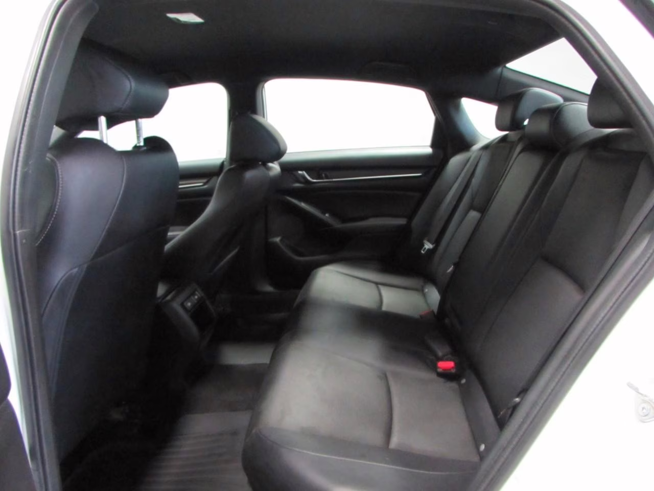 2022 Platinum White Pearl Honda Accord Sport FWD Sedan