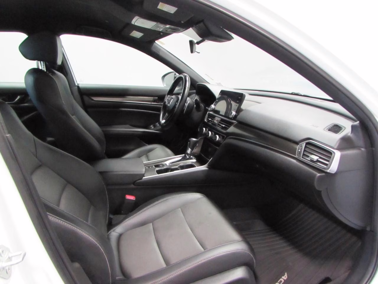 2022 Platinum White Pearl Honda Accord Sport FWD Sedan