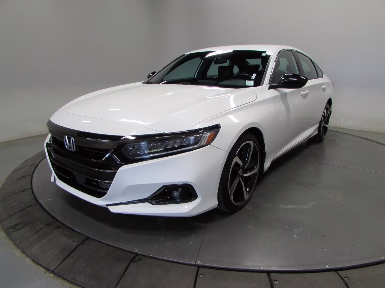 2022 Platinum White Pearl Honda Accord Sport FWD Sedan