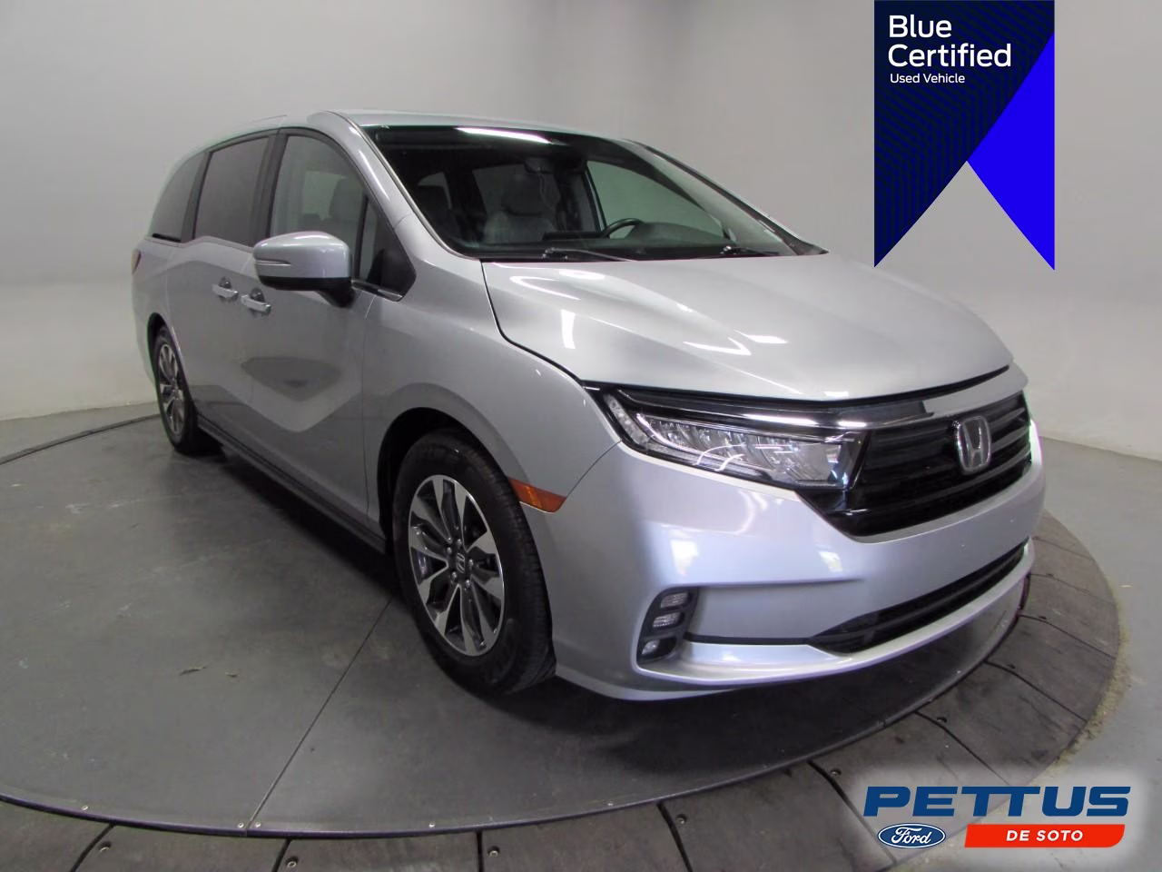 2024 Lunar Silver Metallic Honda Odyssey EX-L FWD Van