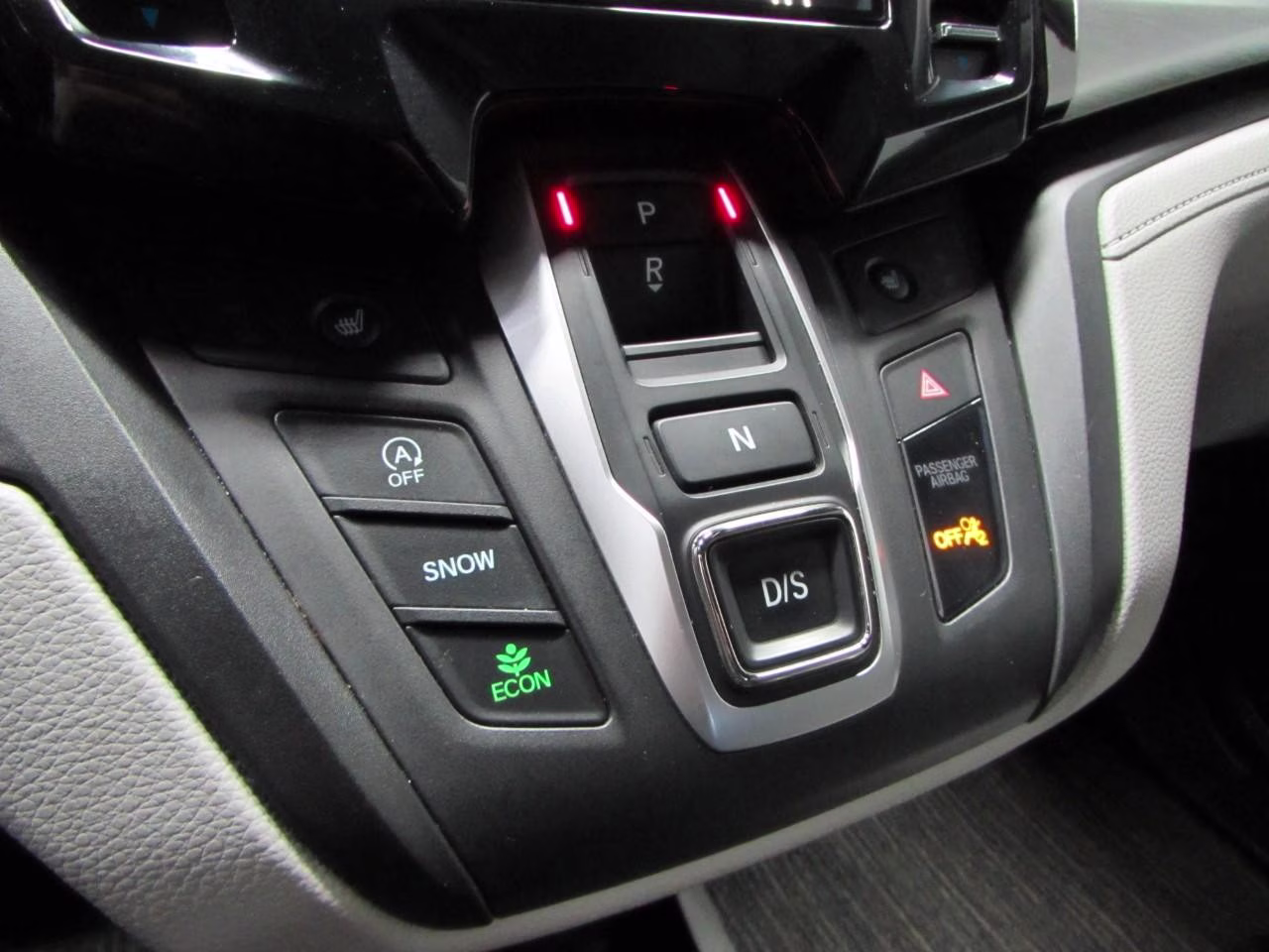 2024 Lunar Silver Metallic Honda Odyssey EX-L FWD Van