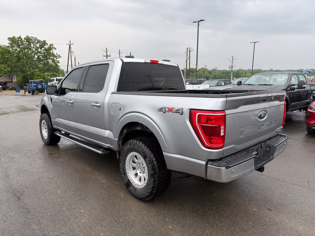 2022 ICONIC SILVER METALLIC Ford F-150 XLT 4X4 Truck