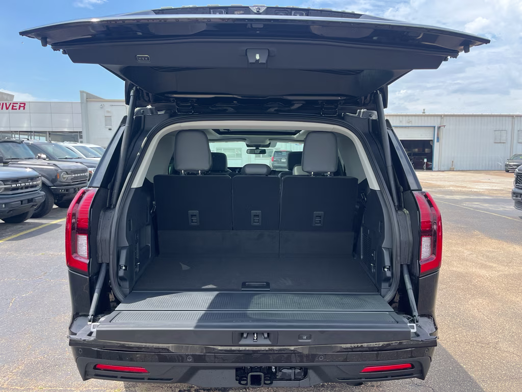 2026 Agate Black Metallic Ford Expedition Active 4X4 SUV