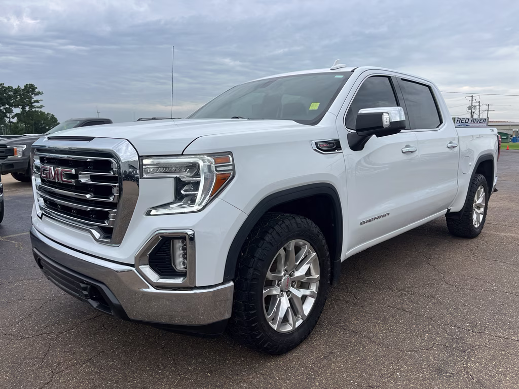 2021 Summit White GMC Sierra SLT 4X4 Truck