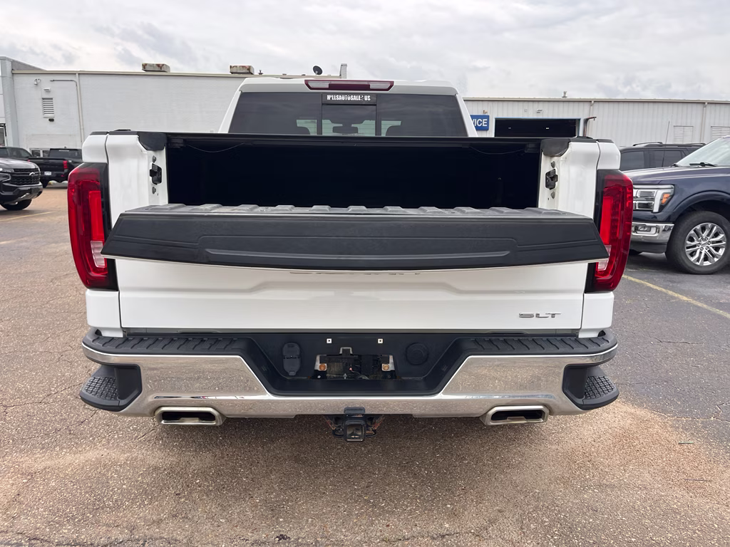 2021 Summit White GMC Sierra SLT 4X4 Truck