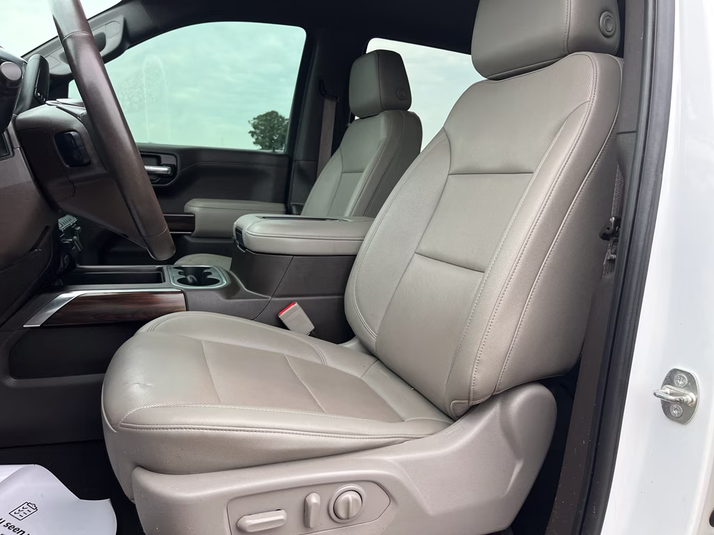 2021 Summit White GMC Sierra SLT 4X4 Truck