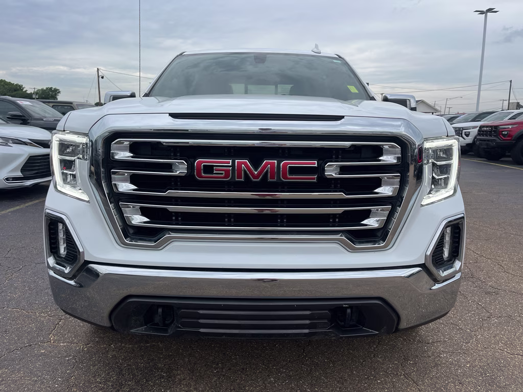 2021 Summit White GMC Sierra SLT 4X4 Truck