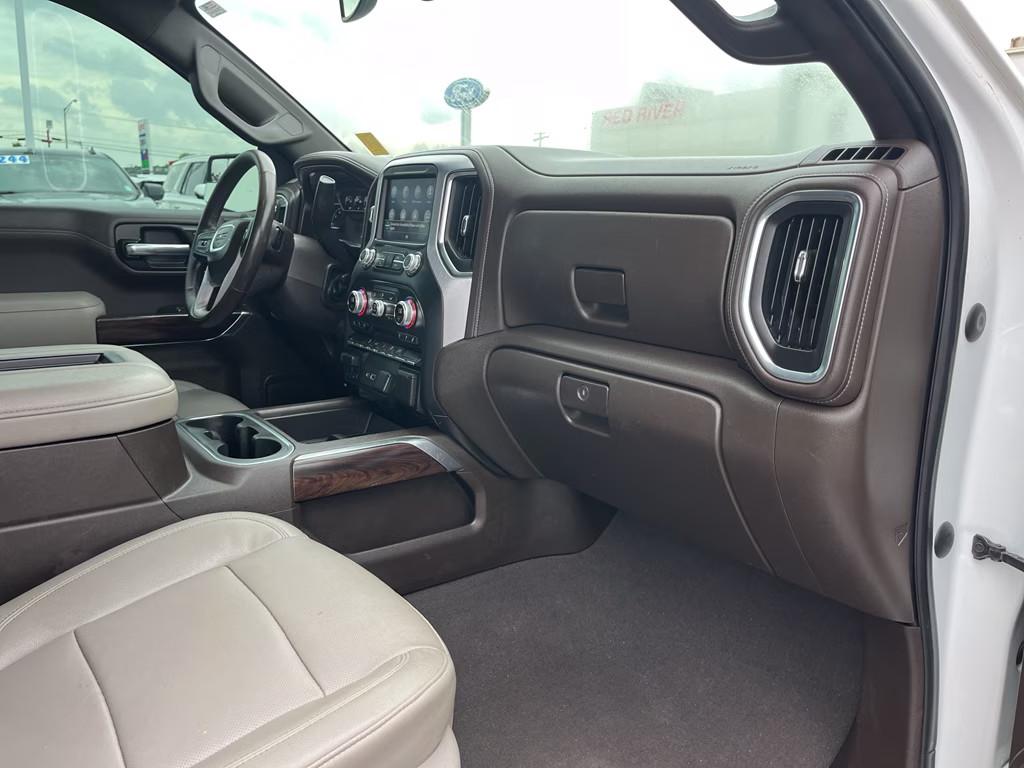 2021 Summit White GMC Sierra SLT 4X4 Truck
