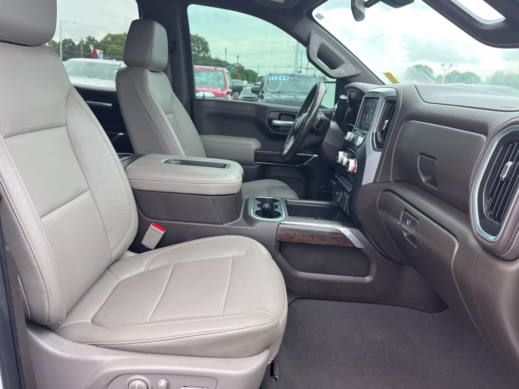 2021 Summit White GMC Sierra SLT 4X4 Truck