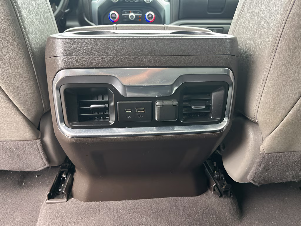 2021 Summit White GMC Sierra SLT 4X4 Truck