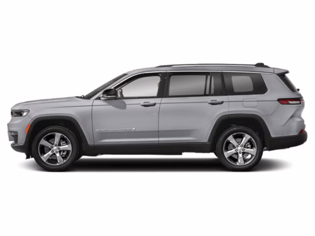 2022 Silver Zynith Jeep Grand Cherokee L Altitude 4X4 SUV