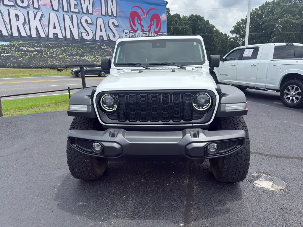 2024 Bright White Clearcoat Jeep Wrangler Willys 4X4 SUV