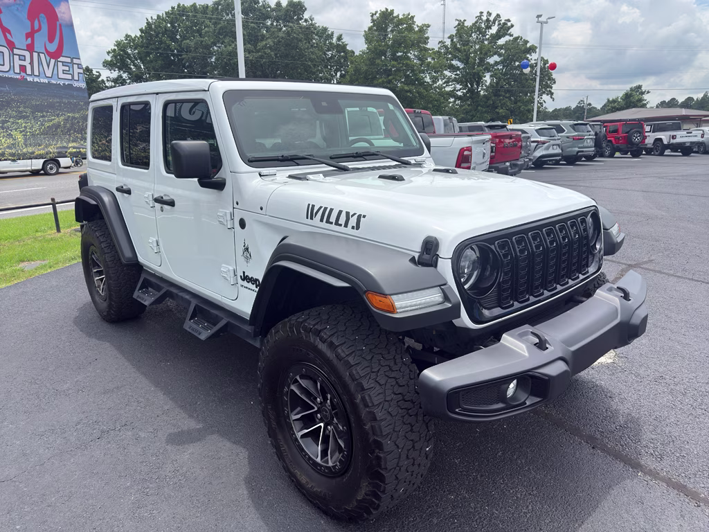2024 Bright White Clearcoat Jeep Wrangler Willys 4X4 SUV