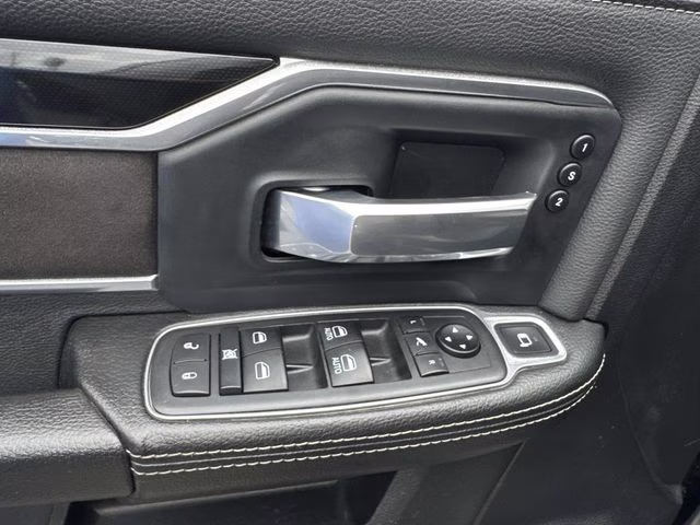 2020 Diamond Black Ram 2500 Laramie 4X4 Truck