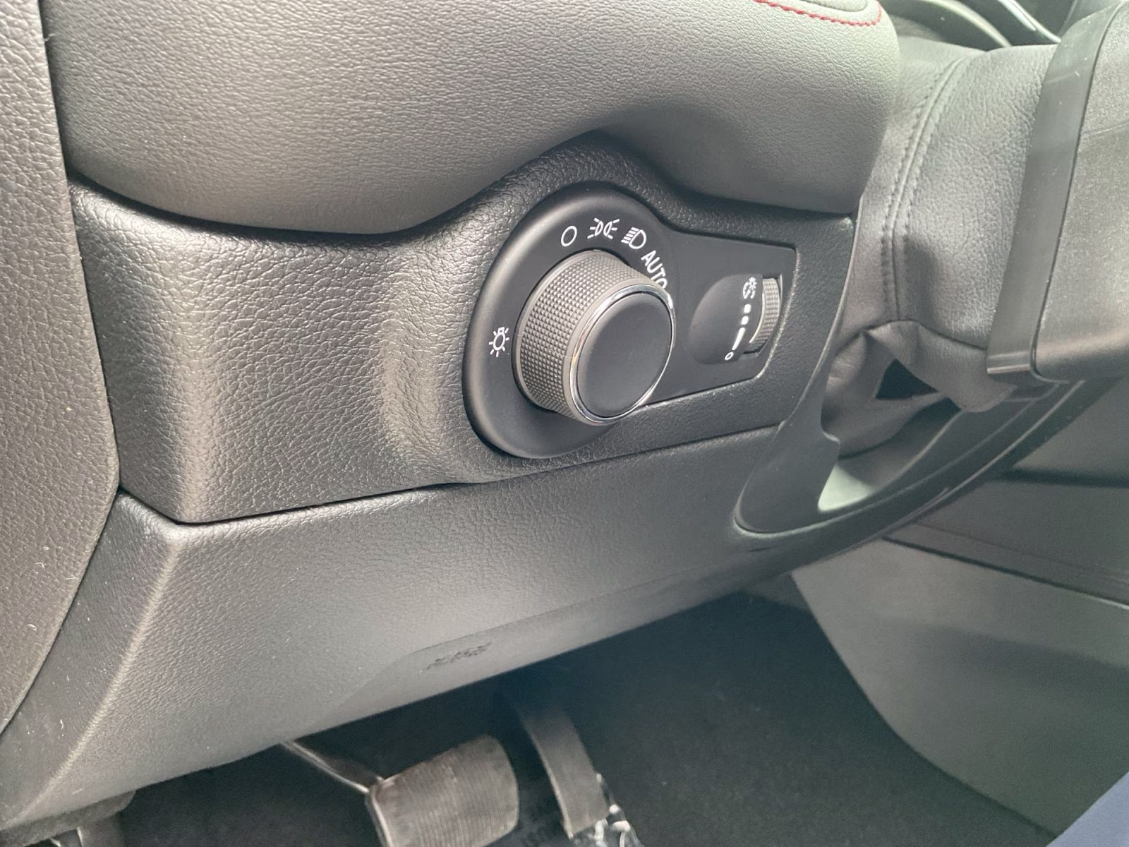 2026 DB Black Crystal Clearcoat Dodge Durango GT Plus AWD SUV
