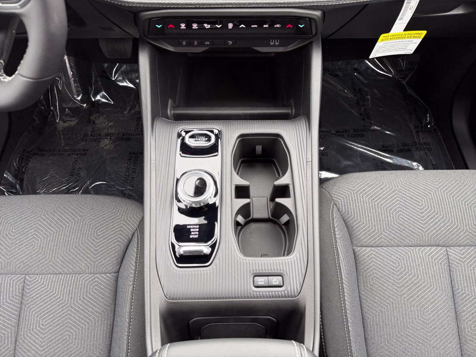 2026 Diamond Black Crystal Pearlcoat Jeep Cherokee Laredo 4X4 SUV